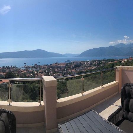 Villa Travertino Tivat Exterior photo